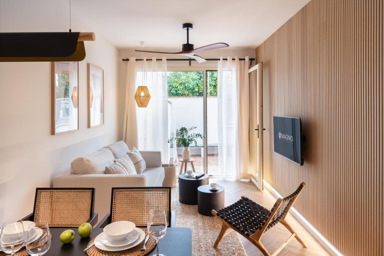 Magno Apartments Robles With Jacuzzi And Private Parking 세비야 외부 사진